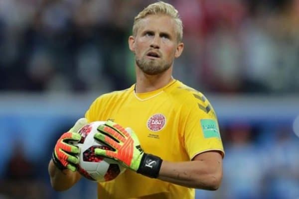 "Челси" Куртуага муносиб ўринбосар топди