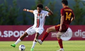 Шомуродов бир тайм ўйнаган баҳсда "Рома" дурангга имзо чекди (видеошарҳ)