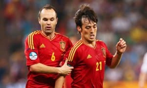 Сильва япон клубида Иньеста билан бирга тўп суриши мумкин