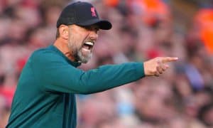 “Ливерпуль” уч футболчини ҳайдаяпти