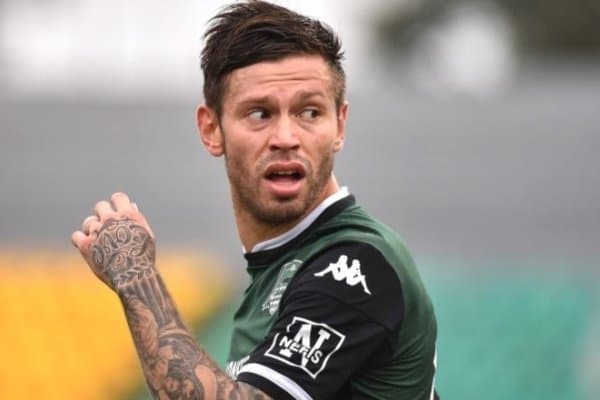 Смолов ҳафта сўнггига қадар Денисовнинг жамоадошига айланади