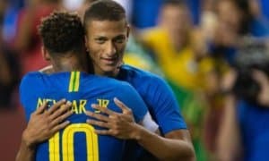 Ришарлисон мавсум сўнггигача Неймардан ўтиб кетиши мумкин