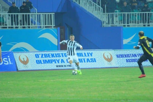 "Сўғдиёна" хужумчиси УЕФА Миллатлар лигасида иштирок этиш учун терма жамоа ихтиёрига жўнаб кетди