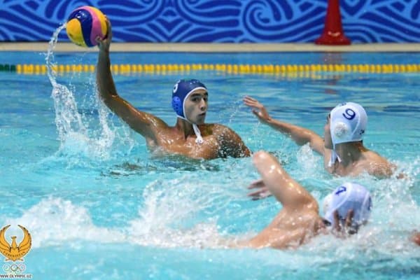 Сув полоси. Илк турда йигитларимиз ғалаба қозонишди, қизларимиз эса имкониятни бой беришди