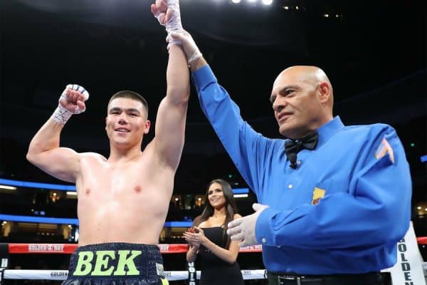 Бокс юлдузи Бектемирдан нима кутяпти?