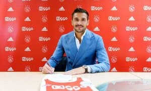 "Аякс" етакчиси билан янги шартнома имзолади