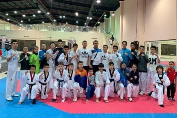 Таэквондочиларимиз БААдаги халқаро мусобақада муносиб иштирок этишди