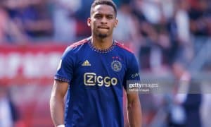 "Арсенал" "Аякс" ҳимоячиси учун катта сумма таклиф қилди 