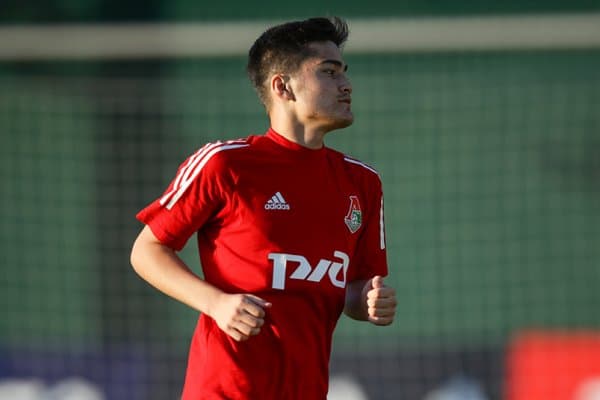 Жасур хориждан клуб танлайди!