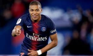 Кучли бешлик чемпионатлари тўпурарлари пойгасида қўшпешқадамлик юзага келди (ФОТО)