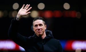 Торрес мураббийлик фаолиятини бошлади