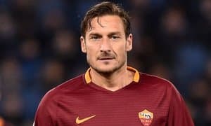 Франческо Тотти: "Рома" юлдуз футболчиларни сотиб ололмасди, чунки...