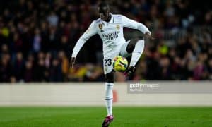 "Реал " ёзда Мендини сотишга тайёр