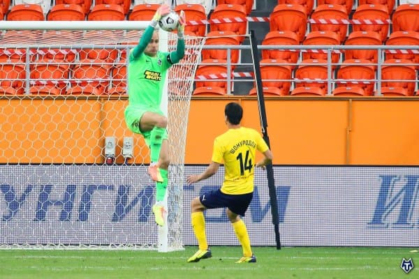 "Ростов" — "Зенит". Шомуродов асосий таркибдами?