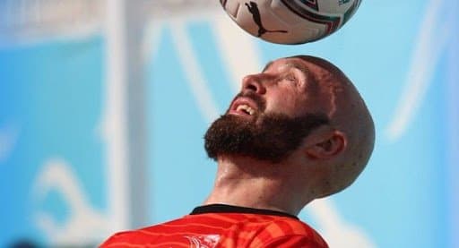 Россия клуби футболчимизнинг шартномасини бекор қилди