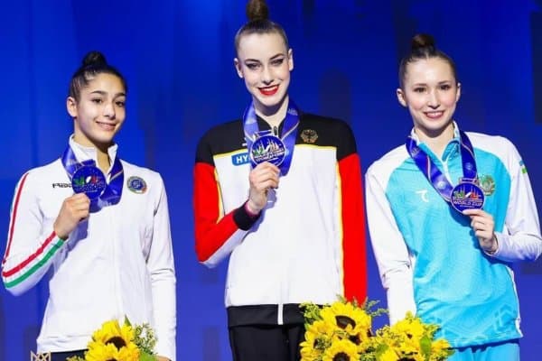 Бадиий гимнастика. Тахмина Икромова жаҳон кубогининг якуний босқичида шоҳсупага кўтарилди