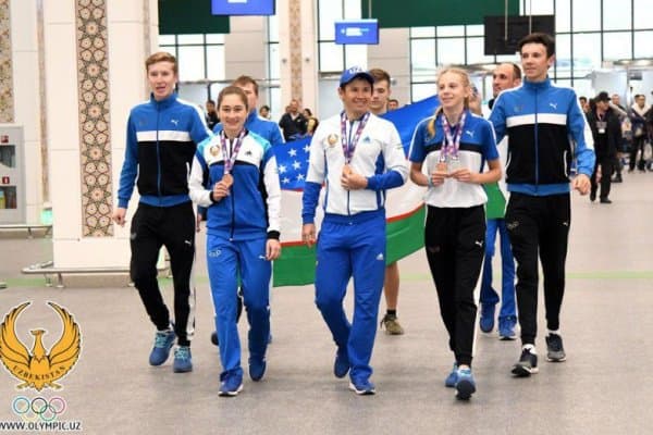Осиё чемпионатида муваффақиятли иштирок этган спортчиларимиз юртимизда тантанали кутиб олинди