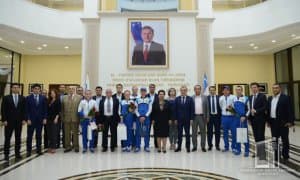 Танзила Норбоева велоспортчиларни тақдирлади