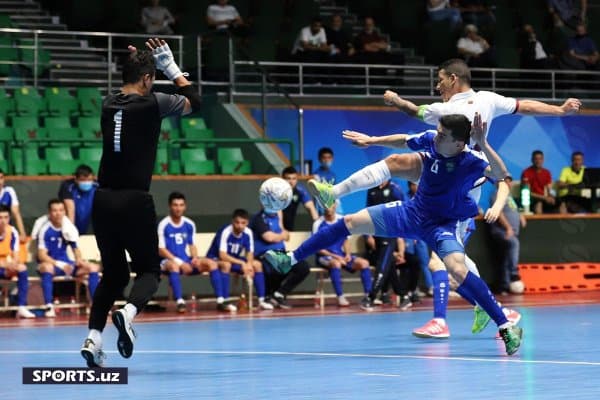 Футзал. Терма жамоамиз Венесуэлага қарши ўйинда камбэк амалга оширди (фотогалерея)
