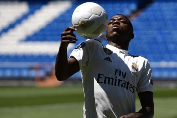 Роналдо ўз жамоасига "Реал" футболчисини қўшиб олмоқчи