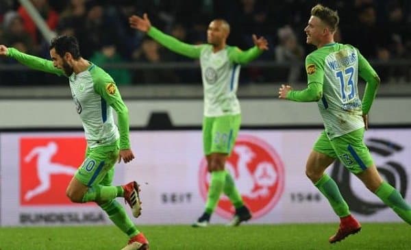 "Вольфсбург" - "Штутгарт" 2:0 (видео)