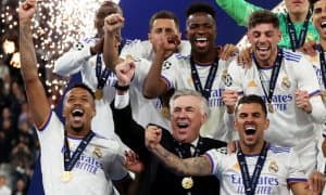 Бу ғалабадан кейин жамоада қолмасам бўлмайди!