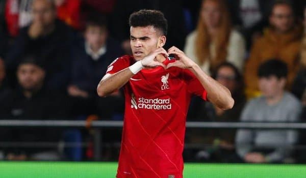 “Ливерпуль” футболчисининг ота-онаси қутқарилди. Отишмада қурбонлар бор