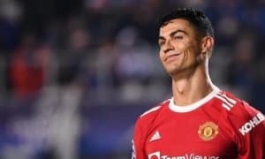 Холанд ўзи орзу қилган футболчи номини айтди