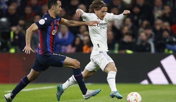 Бу футболчи “эл класико”лар қироли айланди