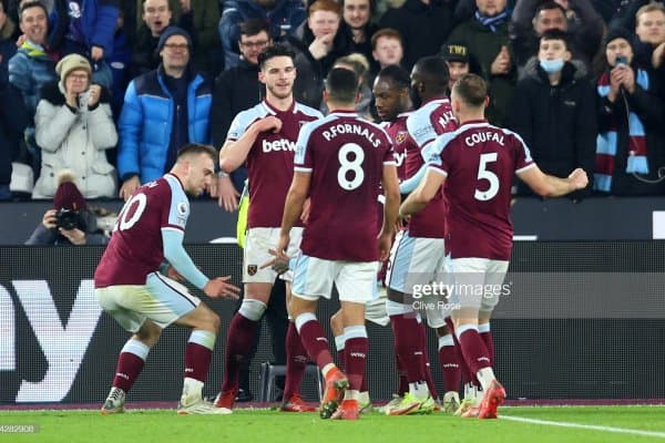 "Вест Хэм" "Арсенал"ни қувиб ўтди