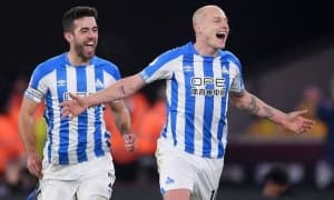 "Вулверхэмптон" - "Хаддерсфилд" 0:2 (видео)