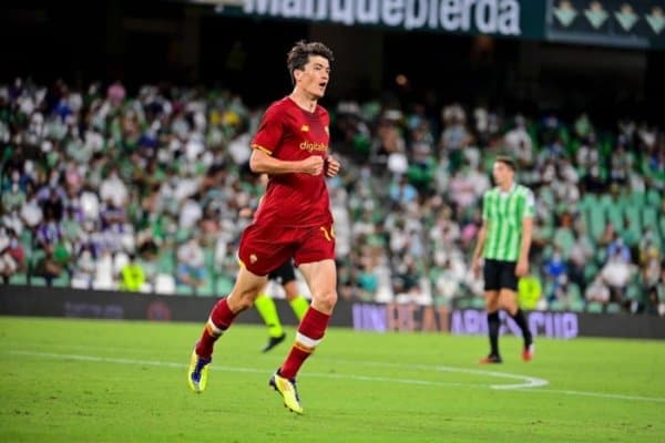 Шомуродов асосий таркибда майдонга тушган учрашувда "Рома" дуранг ўйнади. Ҳамюртимиз гол ҳам урганди...