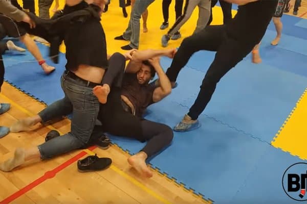 Жуи-житсу турнирида оммавий муштлашув юз берди