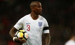 Эшли Янг Англия терма жамоасига чақирилмади