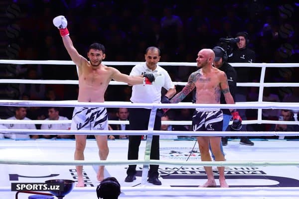 Шоҳруҳ Холмуродов бразилиялик рақибини мағлуб этди (фотогалерея)