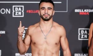 Зарруҳ Адашев жанг қиладиган "UFC Fight Night 207" турнирининг тўлиқ файт-карди билан танишинг!