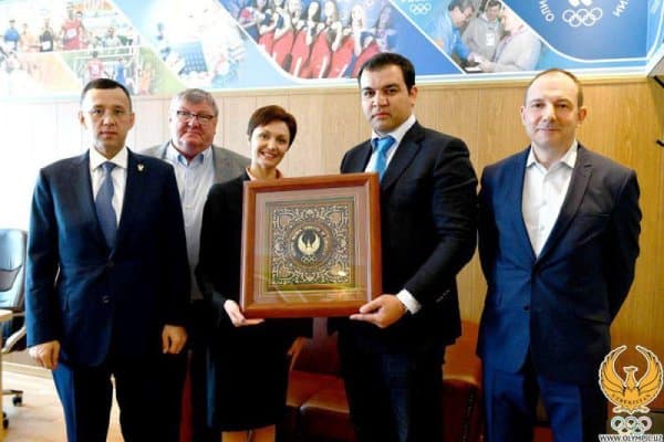 Москвада Россия ва Ўзбекистон МОҚ мутасаддилари сув спорти ҳамда енгил атлетикани биргаликда ривожлантириш бўйича музокара олиб боришди