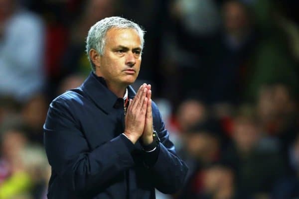 Моуриньо “Ювентус” чақирган ҳужумчини олади