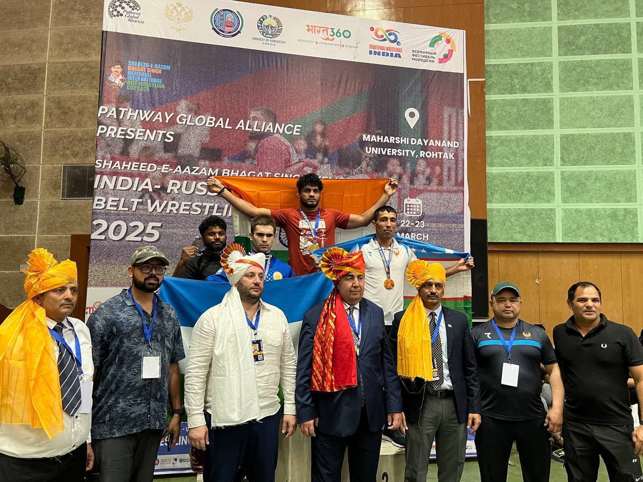 photo_2025-03-23_22-15-45