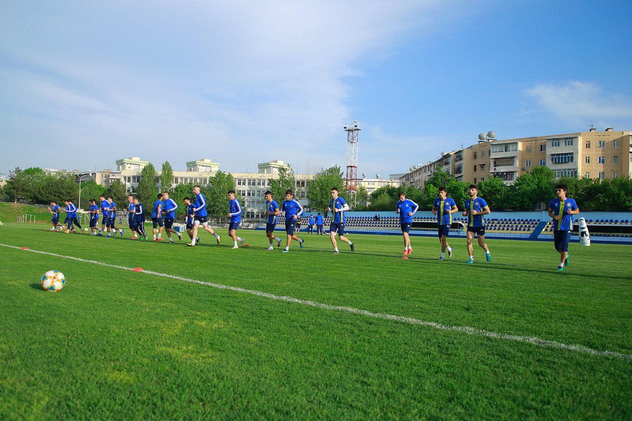 Pakhtakor training