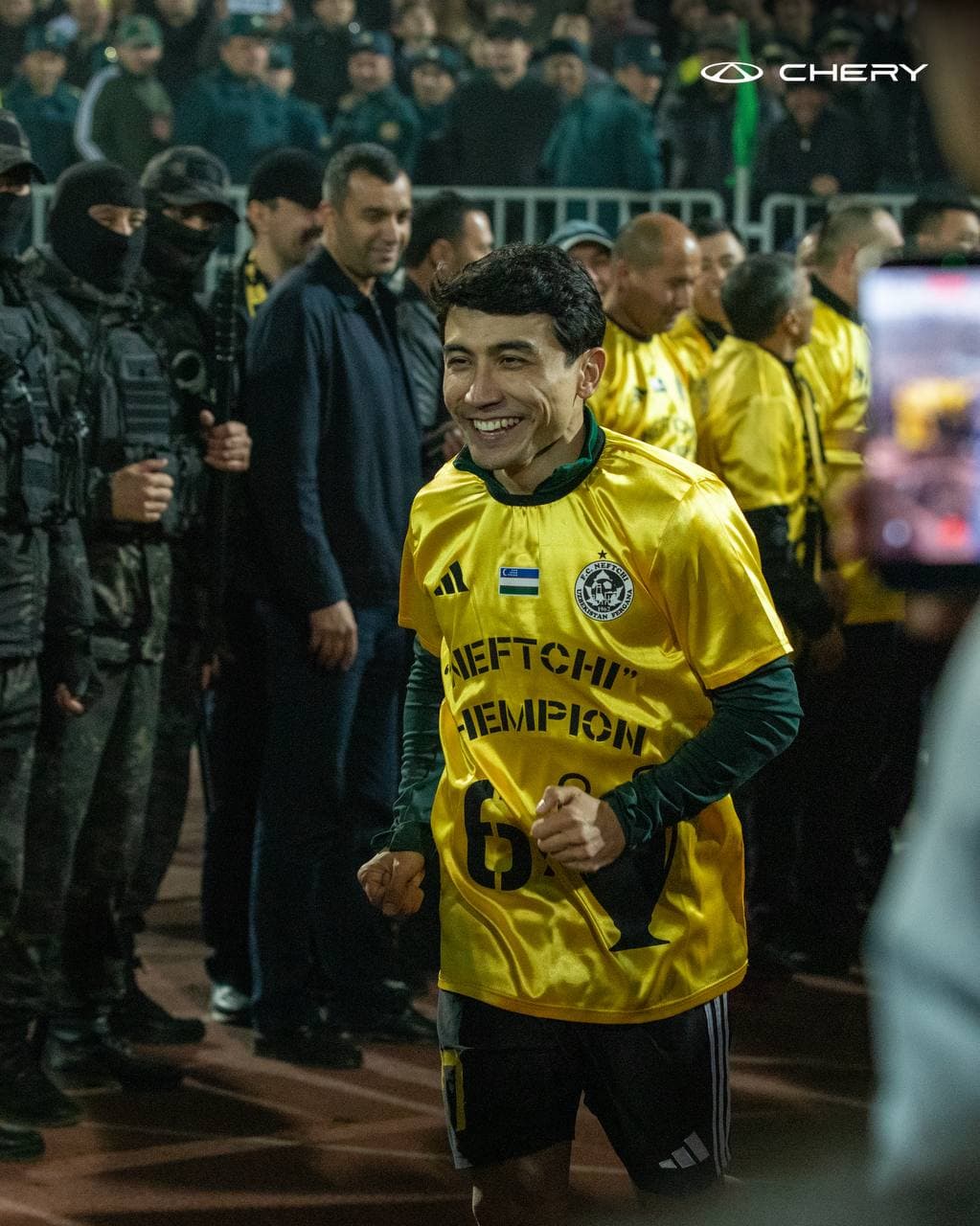 photo_2025-11-23_00-07-04