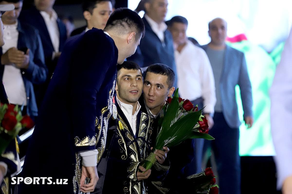 Boks bo'yicha Jahon chempionati. Bokschilarni kutib olish