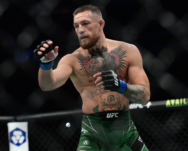 dustin-poirier-conor-mcgregor-ufc-264-13